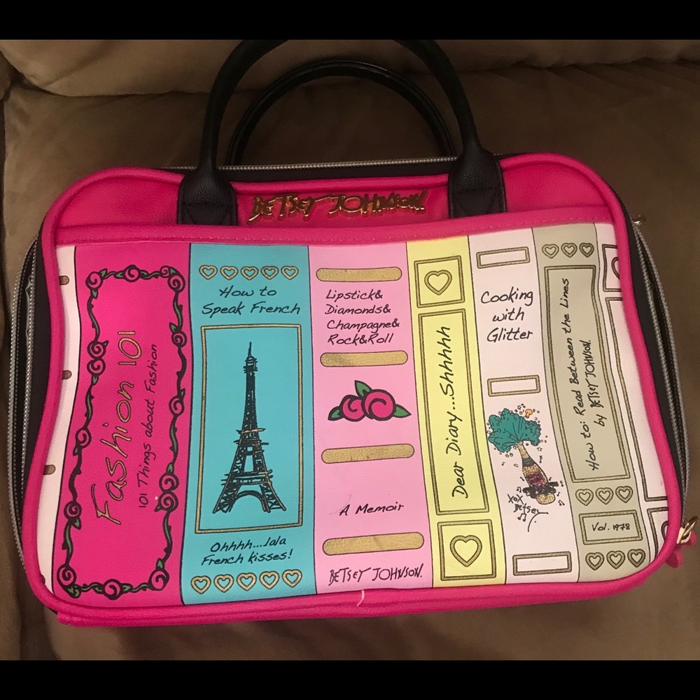 Betsy Johnson Lunch box